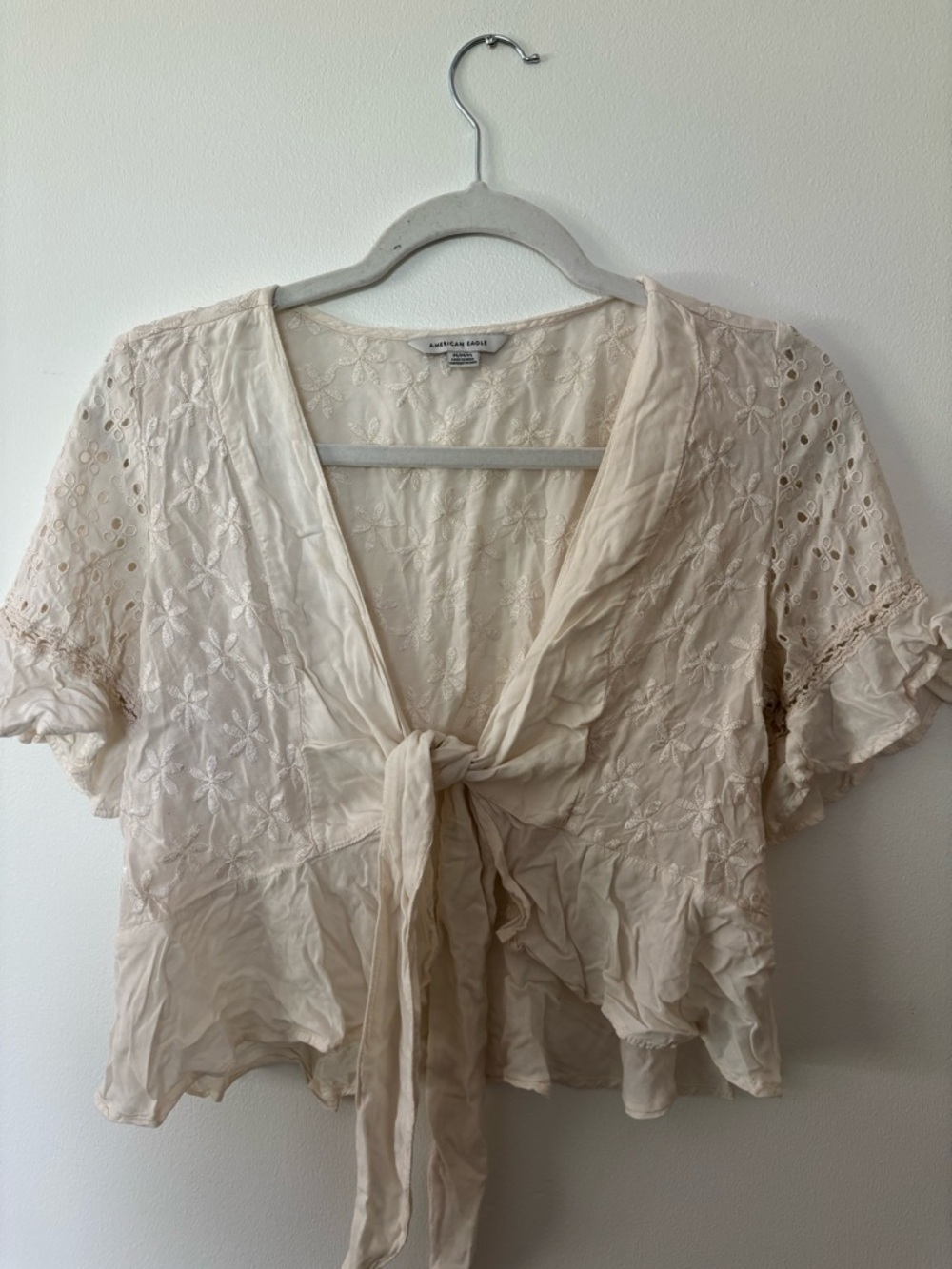 American Eagle Outfitters Cream Floral Eyelet Tie-Front Blouse